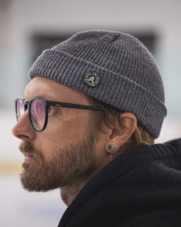 Embrace the hits, celebrate the goals, play with heart, and SET THE FUCKING TONE! 😤🪵