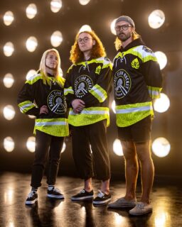 Heads up, y’all—today’s your last chance to snag one of our exclusive Koozie Club Hockey Jerseys made in collaboration with Violent Gentlemen before the pre-order closes at 11:59 PM CST! Don’t miss out on the opportunity to be a member of the squad. Get yours at www.koozieclub.gg before the clock runs out! ⏳🏒🥅